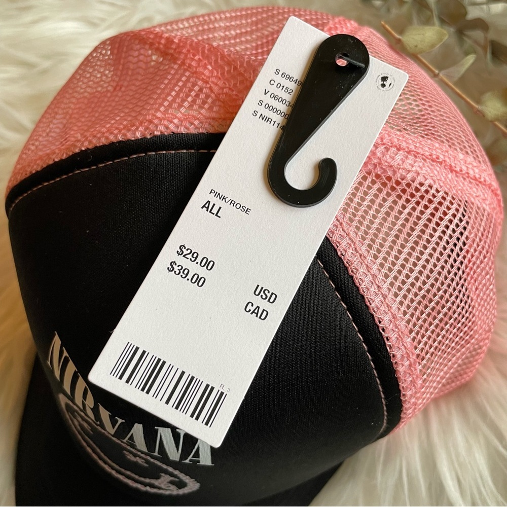 Urban Outfitters Nirvana Band Logo Trucker Hat NWT - Picture 14 of 14